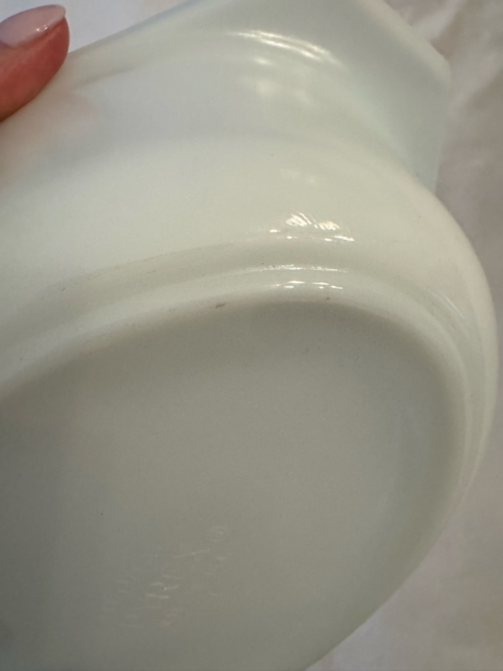 Vintage Pyrex Casserole Dish -Green Honeysuckle - 1 1/2 Quart - Picture 6 of 9